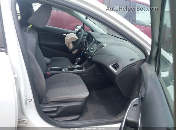 1G1BC5SM5K7100708 2019 CHEVROLET CRUZE Белый Вид салона спереди