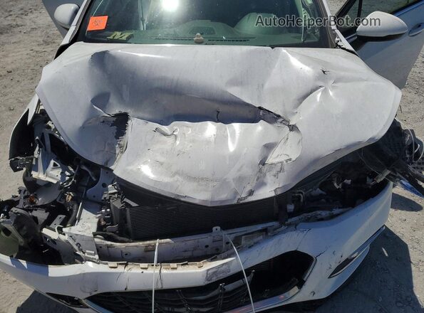 1G1BE5SM0H7263608 2017 CHEVROLET CRUZE White Widok wnętrza z tyłu