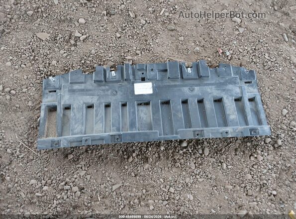 1G1BE5SM4K7115632 2019 CHEVROLET CRUZE Серебряный Вид панели приборов