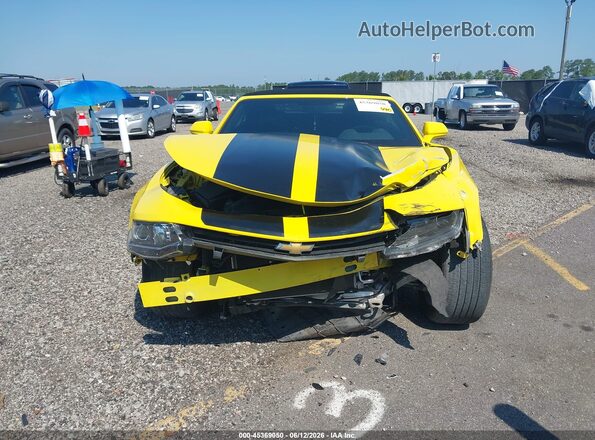 1G1FA3DS9H0159107 2017 CHEVROLET CAMARO Желтый Вид задней части салона