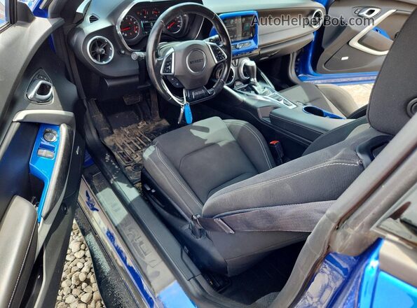 1G1FB1RS3H0197068 2017 CHEVROLET CAMARO Blue Вид панелі приладів