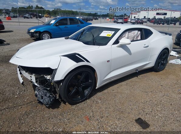 1G1FB1RS4J0157149 2018 CHEVROLET CAMARO White Przód lewy