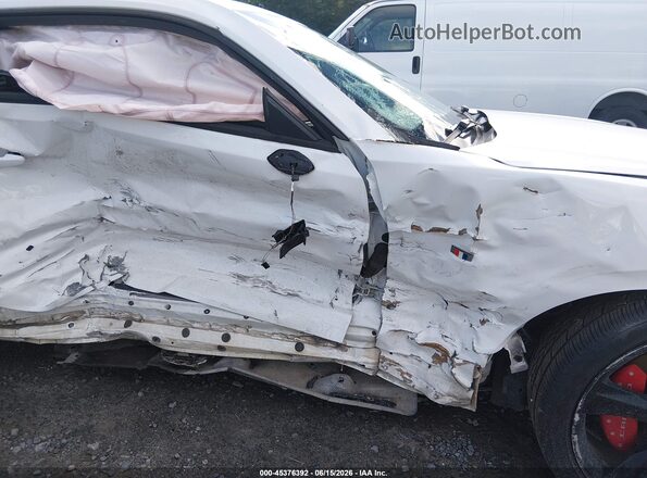 1G1FB1RS5H0129421 2017 CHEVROLET CAMARO Белый Вид спереди