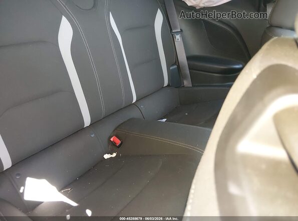 1G1FB1RSXH0106331 2017 CHEVROLET CAMARO Белый Вид наклейки с VIN-кодом