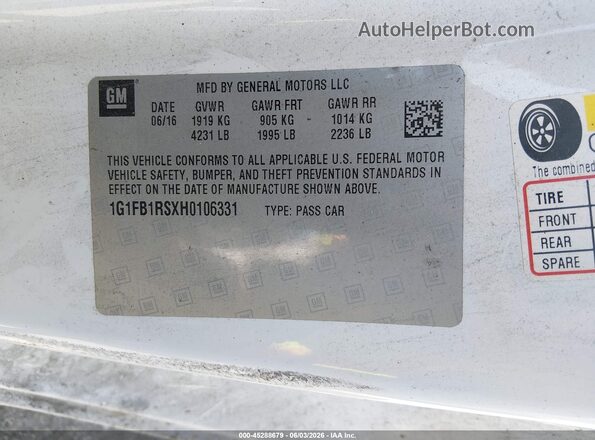 1G1FB1RSXH0106331 2017 CHEVROLET CAMARO Белый Вид подкапотного пространства