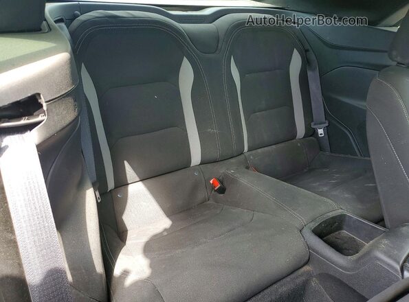 1G1FB3DS2R0118400 2024 CHEVROLET CAMARO Black Vista de los asientos traseros