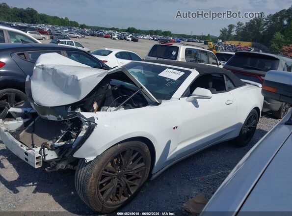 1G1FB3DS8H0160763 2017 CHEVROLET CAMARO Белый Вид задней части салона