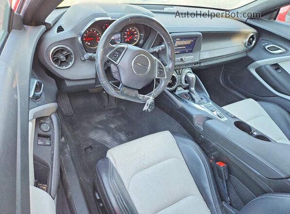 1G1FD1RS0P0130677 2023 CHEVROLET CAMARO Red Dashboard view