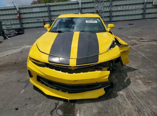 1G1FD1RS8H0103308 2017 CHEVROLET CAMARO Желтый Вид спереди