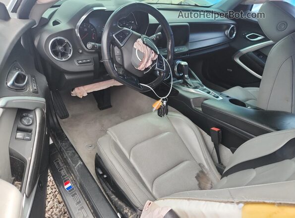1G1FD1RS9J0180906 2018 CHEVROLET CAMARO White Առջևի վահանակի տեսք