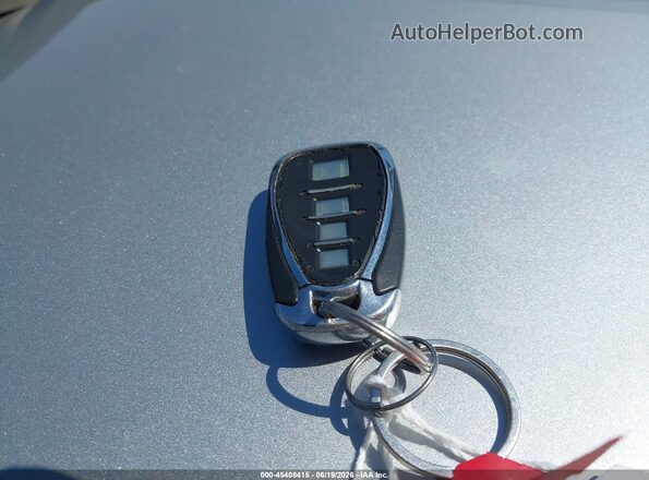 1G1FE1R73K0154750 2019 CHEVROLET CAMARO Silver Widok deski rozdzielczej