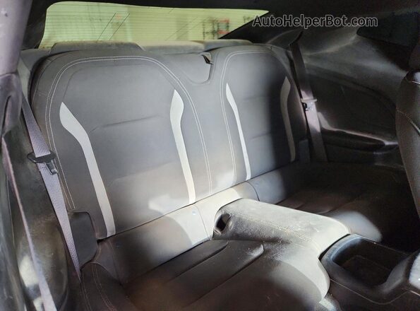 1G1FF1R71L0130848 2020 CHEVROLET CAMARO Зеленый Вид задних сидений