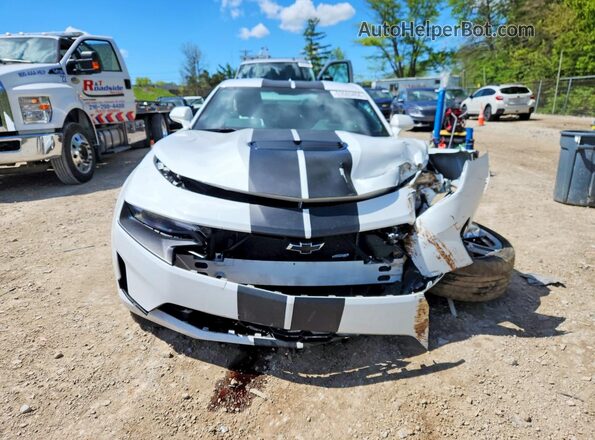 1G1FF1R77L0135987 2020 CHEVROLET CAMARO White Front view