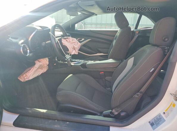 1G1FF3D72N0101025 2022 CHEVROLET CAMARO White წინა სალონის ხედი