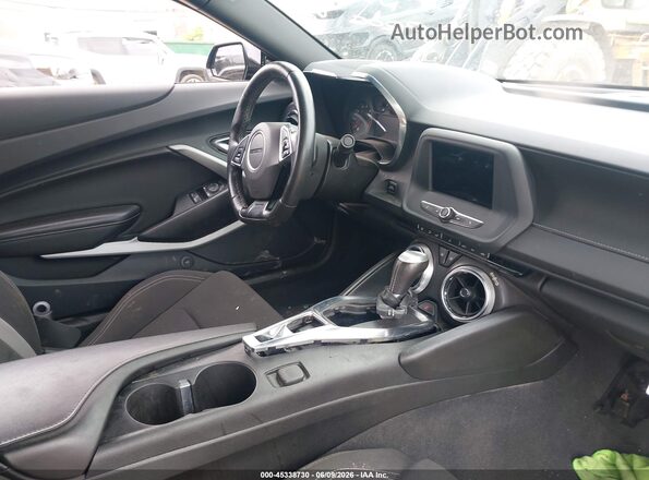 1G1FF3D77R0110633 2024 CHEVROLET CAMARO Черный Вид салона спереди