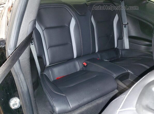 1G1FH1R76K0105162 2019 CHEVROLET CAMARO Black Rear seats view