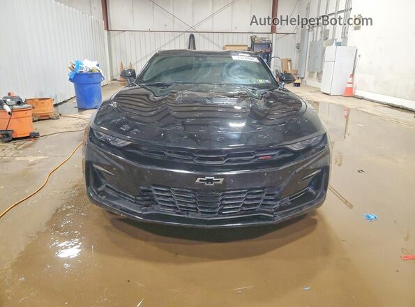 1G1FH1R76K0105162 2019 CHEVROLET CAMARO Black Front view