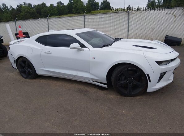 1G1FH1R78G0129308 2016 CHEVROLET CAMARO White Widok wnętrza 360 stopni