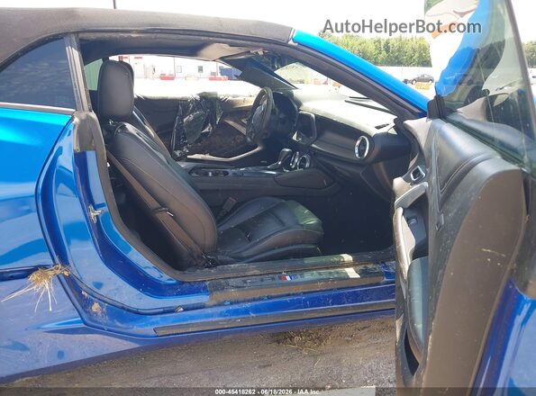 1G1FH3D75J0141314 2018 CHEVROLET CAMARO Blue Front interior view
