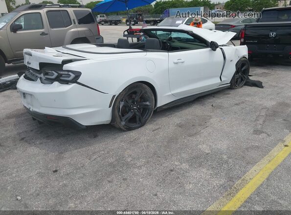 1G1FH3D78K0126128 2019 CHEVROLET CAMARO Белый Задняя правая четверть