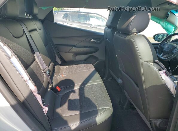 1G1FX6S01P4141046 2023 CHEVROLET BOLT Silver Вид задньої частини салону