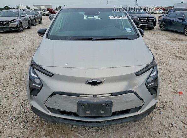 1G1FX6S02N4122650 2022 CHEVROLET BOLT Серебряный Вид спереди