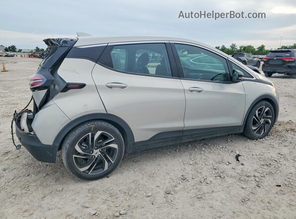 1G1FX6S02N4122650 2022 CHEVROLET BOLT Серебряный Задняя правая четверть