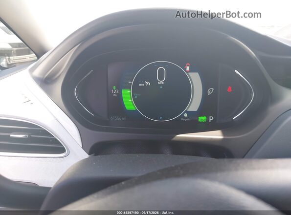 1G1FX6S06J4109751 2018 CHEVROLET BOLT Silver Rear seats view