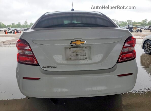 1G1JB5SB4K4101086 2019 CHEVROLET SONIC White Հետևի տեսք