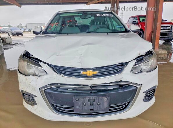 1G1JB5SB4K4101086 2019 CHEVROLET SONIC White Դիմացի տեսք