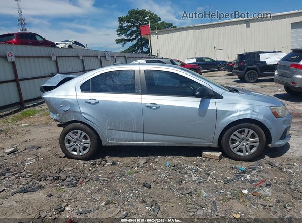 1G1JB5SH0J4103128 2018 CHEVROLET SONIC Blue Вид задньої частини салону
