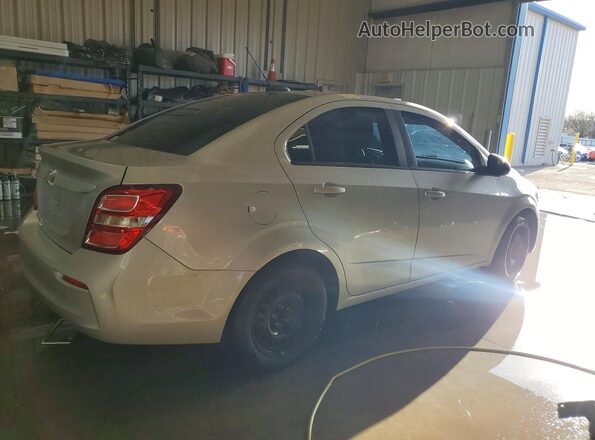 1G1JB5SH6H4137973 2017 CHEVROLET SONIC Silver 