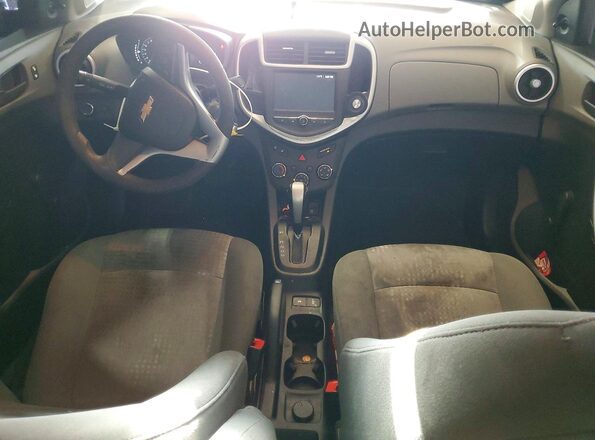1G1JB5SH6H4137973 2017 CHEVROLET SONIC Silver 