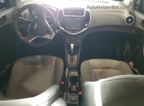 1G1JB5SH6H4137973 2017 CHEVROLET SONIC Silver 
