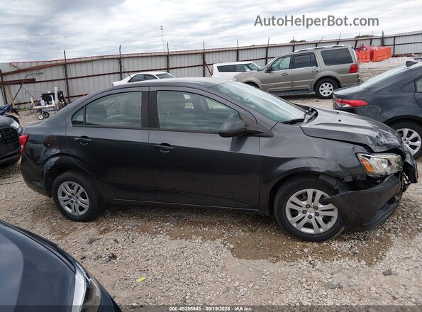 1G1JB5SH7H4143118 2017 CHEVROLET SONIC Black Rear interior view