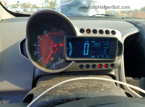 1G1JB6SH9G4122680 2016 CHEVROLET SONIC Black Instrument cluster view