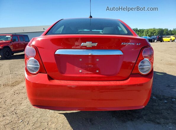 1G1JC5SH6G4117167 2016 CHEVROLET SONIC Red Rear view