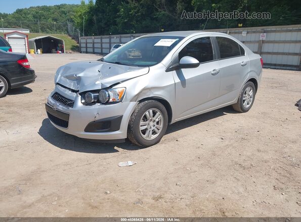 1G1JC5SH7G4131952 2016 CHEVROLET SONIC Silver Vista tres cuartos delantera izquierda