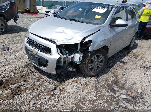 1G1JC5SH8G4183333 2016 CHEVROLET SONIC Silver Vista frontal