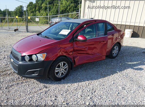 1G1JC5SHXG4166694 2016 CHEVROLET SONIC Red Front left