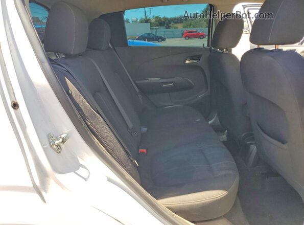 1G1JC6SH9G4155658 2016 CHEVROLET SONIC White უკანა სავარძლების ხედი