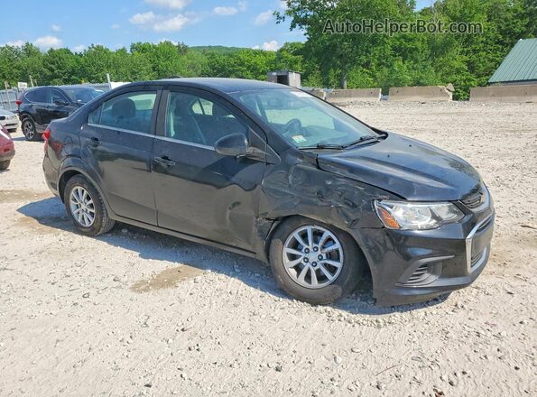 1G1JD5SH2H4126155 2017 CHEVROLET SONIC Black Delantero derecho