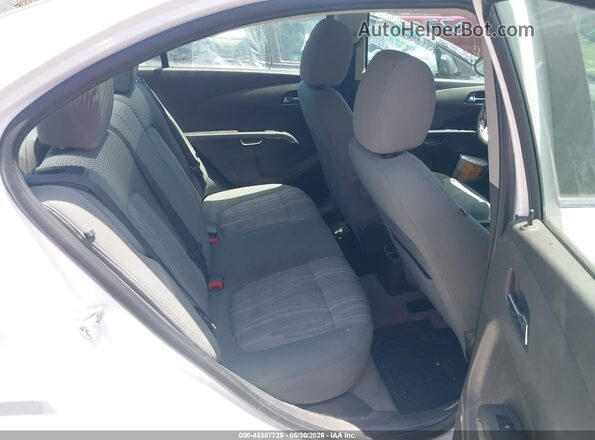 1G1JD5SH4H4130577 2017 CHEVROLET SONIC White Vista de la etiqueta del VIN
