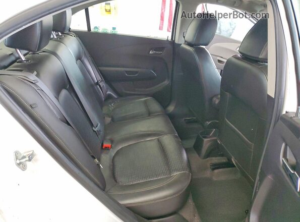 1G1JF5SB0H4108159 2017 CHEVROLET SONIC Белый 