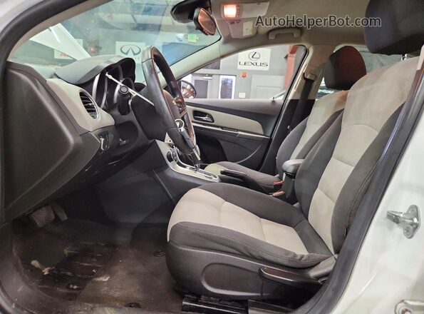 1G1PC5SG2G7220487 2016 CHEVROLET CRUZE White წინა სალონის ხედი