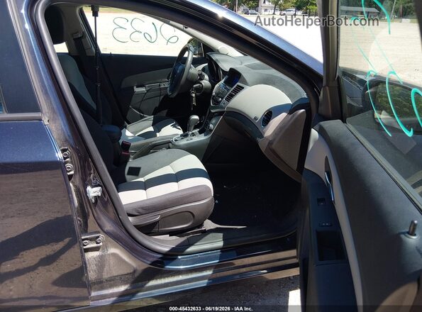 1G1PC5SH3G7222841 2016 CHEVROLET CRUZE Blue Front interior view