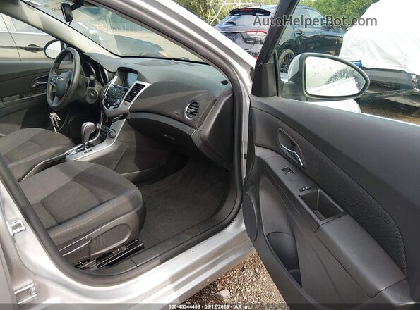 1G1PE5SB2G7165148 2016 CHEVROLET CRUZE Silver Widok wnętrza z przodu