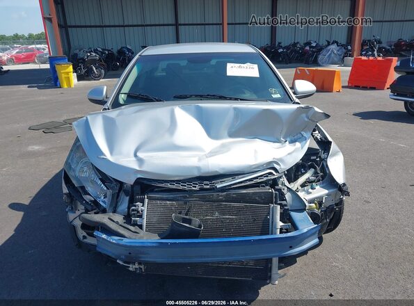 1G1PE5SB9G7147892 2016 CHEVROLET CRUZE Серебряный Вид спереди