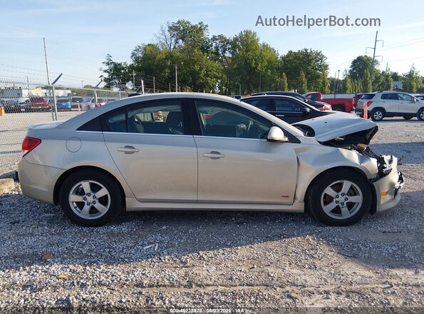 1G1PE5SBXG7184739 2016 CHEVROLET CRUZE Gold Rear interior view