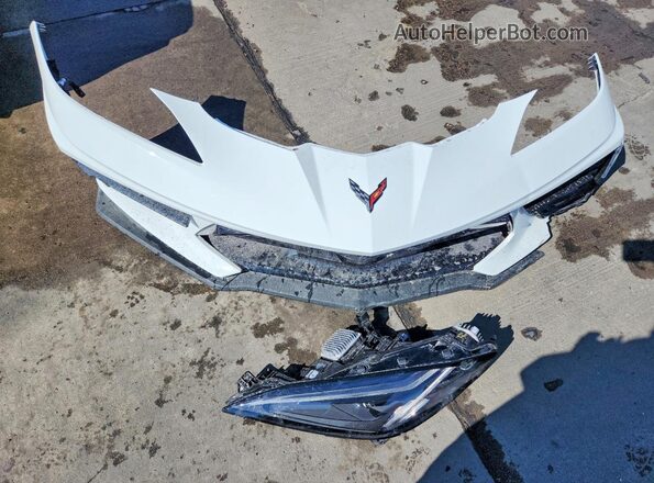 1G1YA2D46T5103836 2026 CHEVROLET CORVETTE White Widok komory silnika